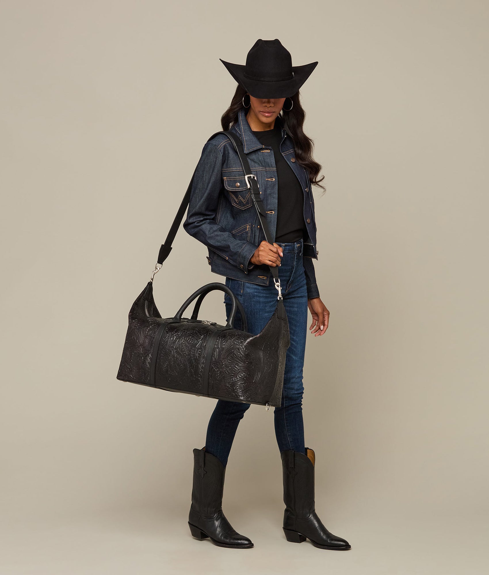 Hand-Tooled Duffle :: Black - Image 9